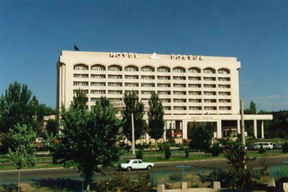 Hotel Dostuk Μπισκέκ Εξωτερικό φωτογραφία